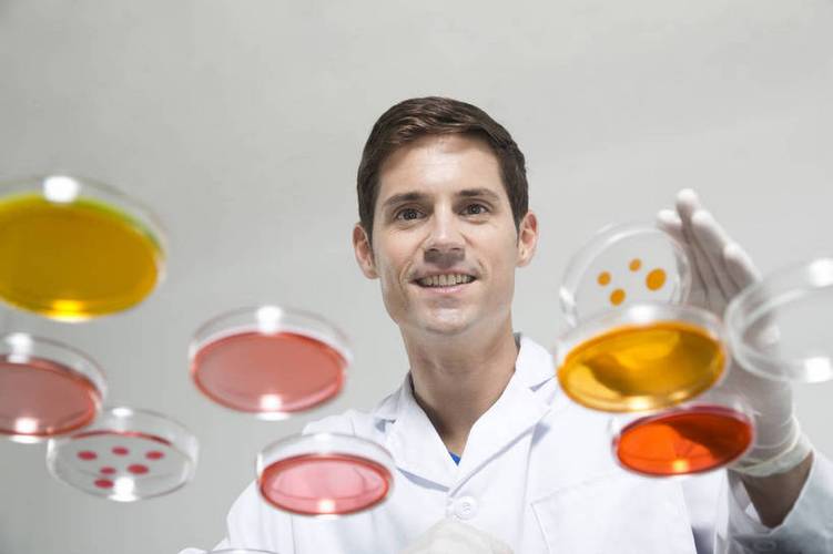 实验室中的衬衫 一位欧洲科学家的健康纺织学研究札记